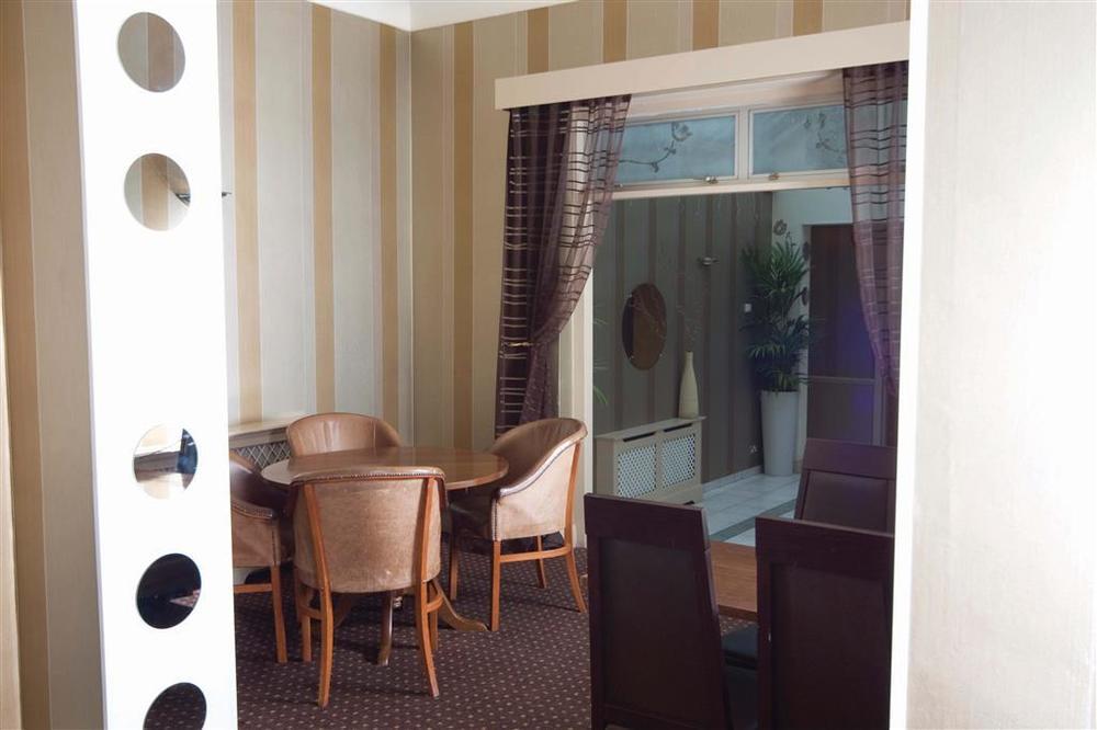 Best Western Cumberland Hotel Harrow Room photo